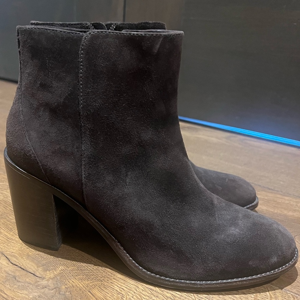 Trask Brown Ankle Booties 9
